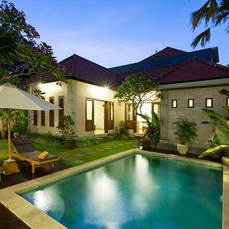 Kubal Villa And Living Seminyak 캉구 외부 사진